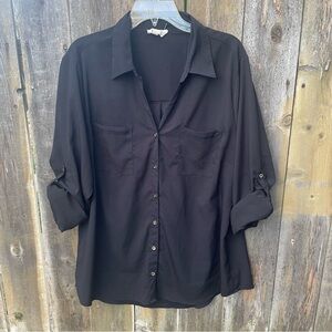 Perch by Blu Pepper Black Button-Up Blouse Sz. 2XL